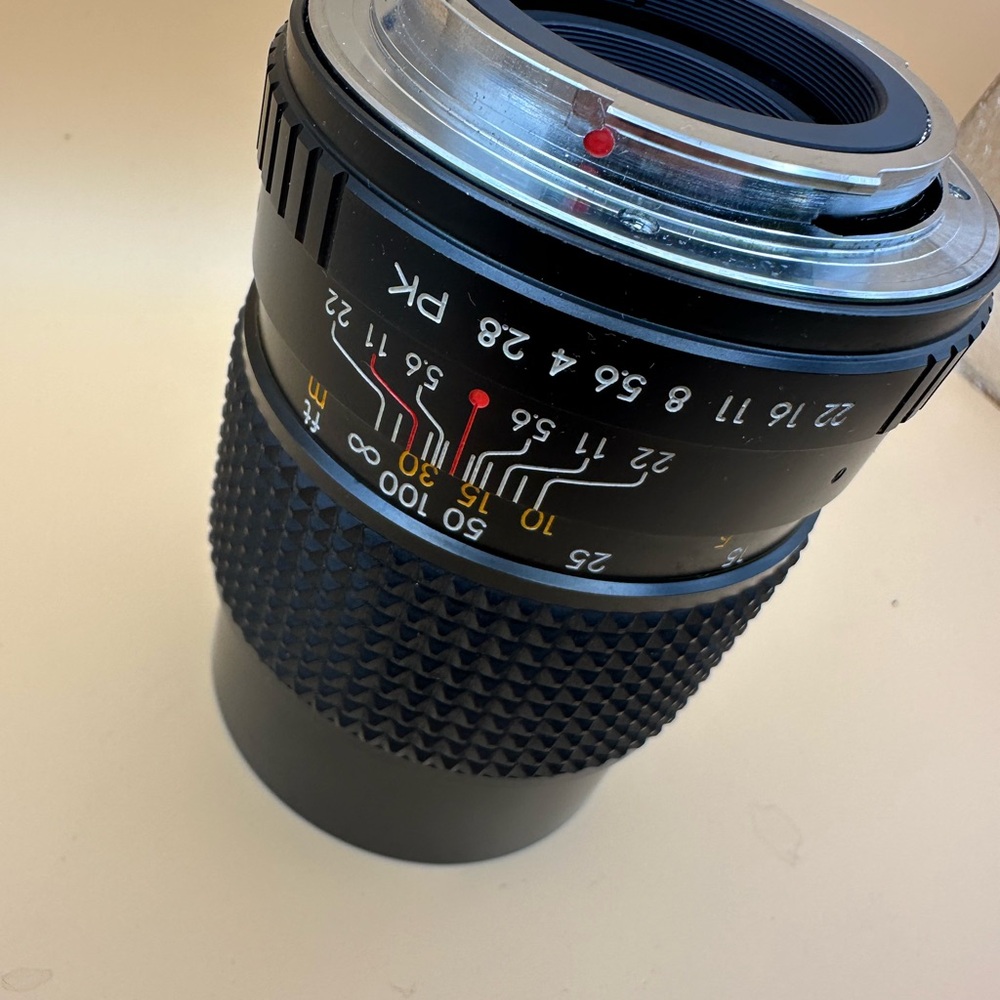 Black Camera Lens‎